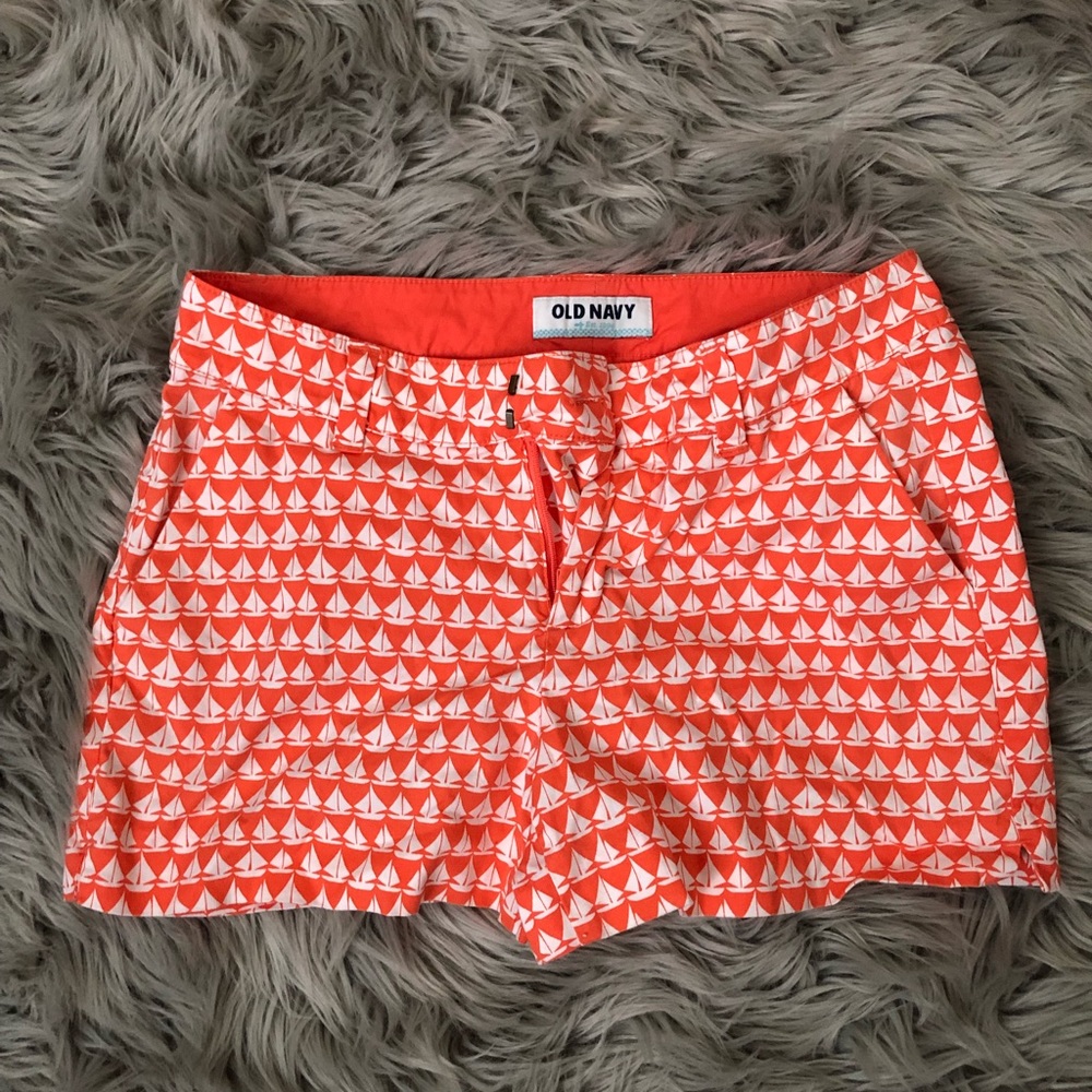 Old Navy Boat print shorts